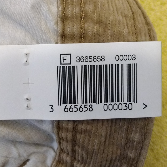 Papaya corduroy jeans NWT - Picture 8 of 8